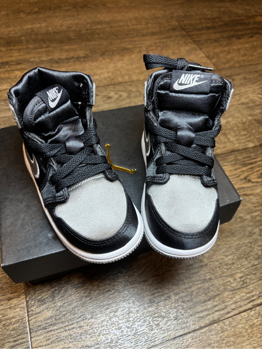 Nike Kids Black and Gray Mid-Top Sneakers